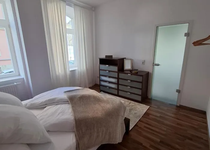 Apartman Köbi 91 *
